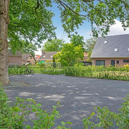 Charming Villa In Lemele With A Nice Garden Extérieur photo